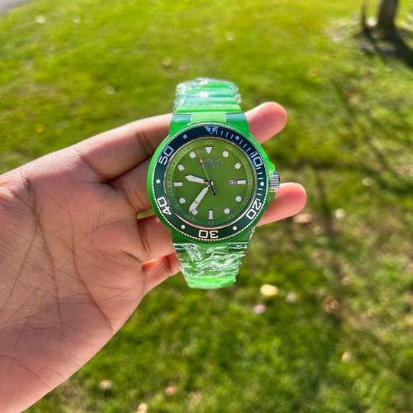Invicta pro diver green men’s watch